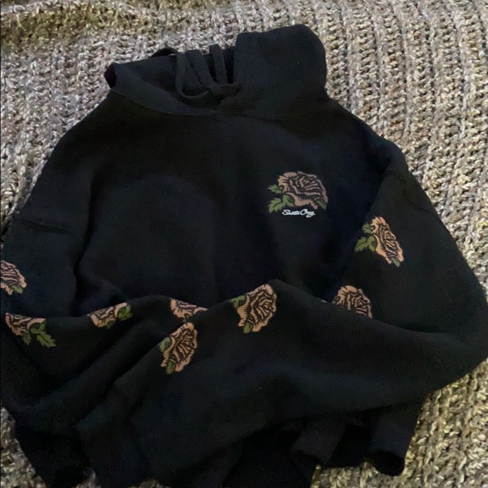 Black crop hoodie Santa Cruz